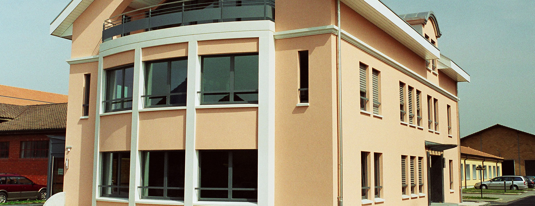 Morandi. Construction d’un bâtiment administratif